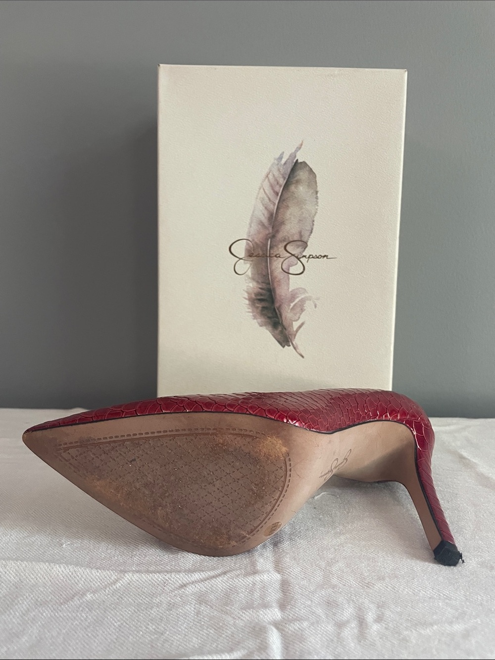 Jessica Simpson Burgundy Croc-Embossed Pointed Stiletto Pumps - Picture 7 of 8